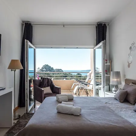Beachfront Flat, Private Parking, Pools, Sea At Less Than 200 M (Adults Only) Albufeira Exterior photo