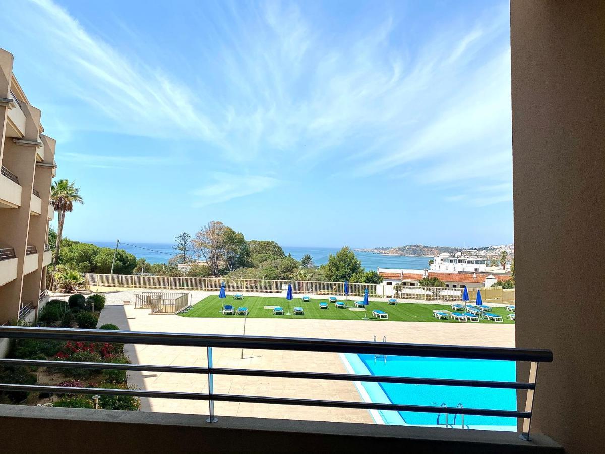 Beachfront Flat, Private Parking, Pools, Sea At Less Than 200 M (adults Only) Apartamento *